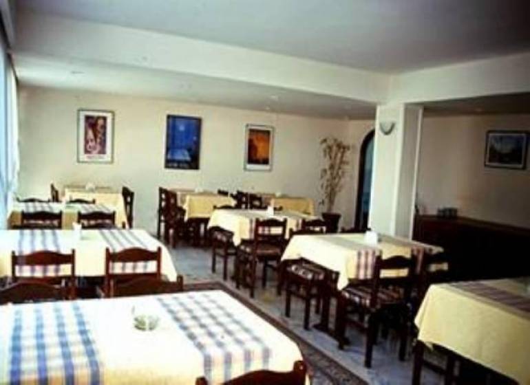 Serhan Hotel, Gumbet