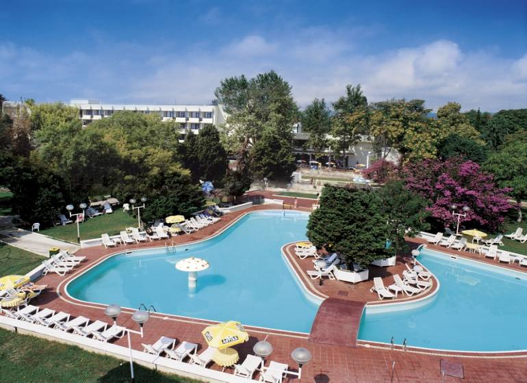 Lebed Hotel, St. Constantin si Elena